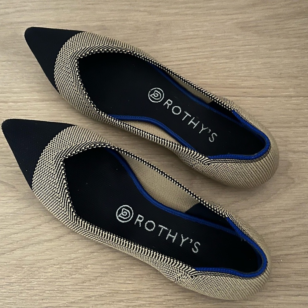 Rothy’s black the point tan dune cap toe flats, authentic and rare